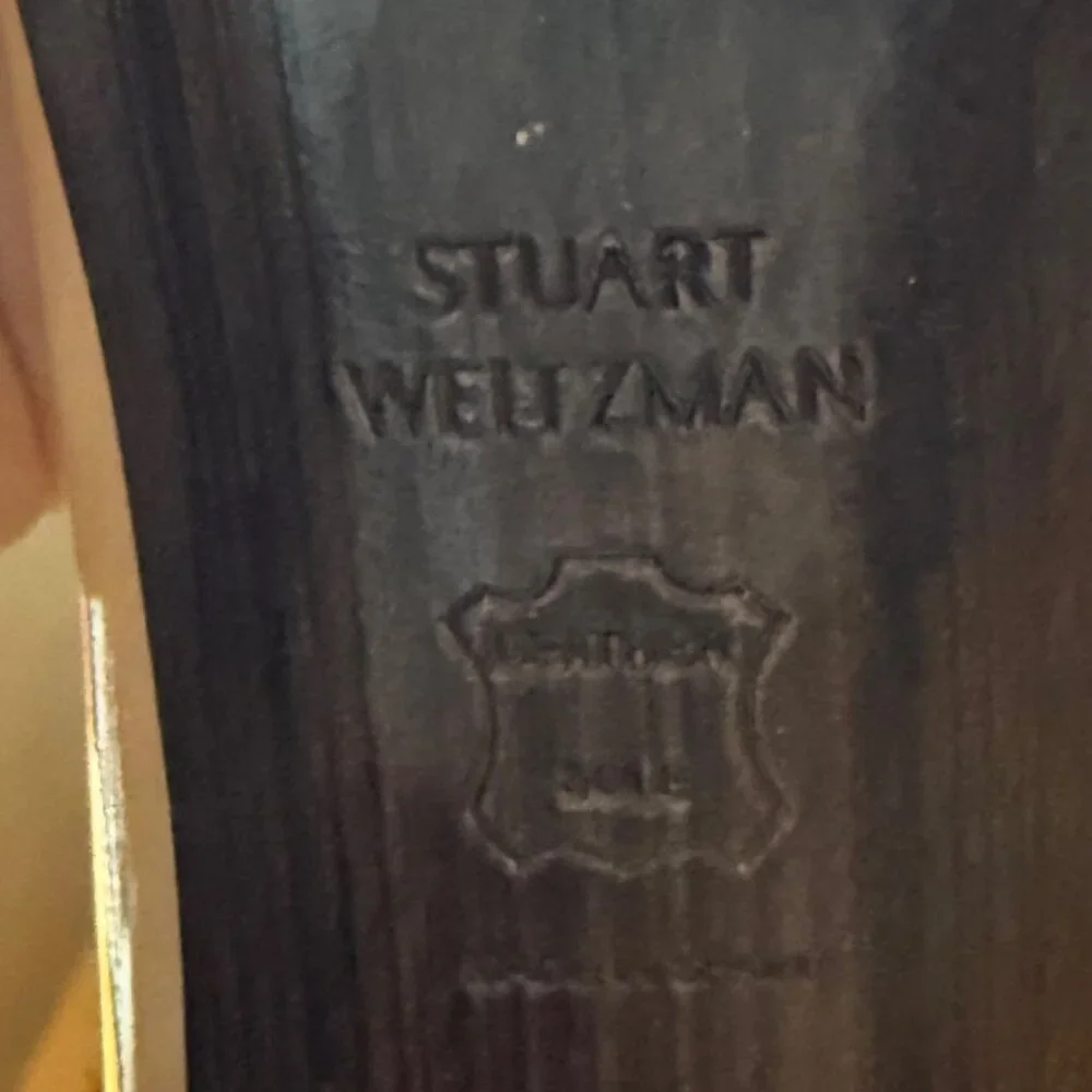 Stuart Weitzman Size 9M Nude Beige Patent Leather Round Toe Stiletto Heel Pumps - Picture 6 of 16